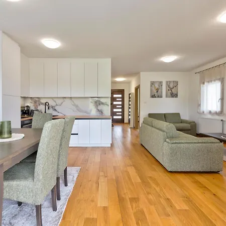 Holiday home Citadela Zlatibor